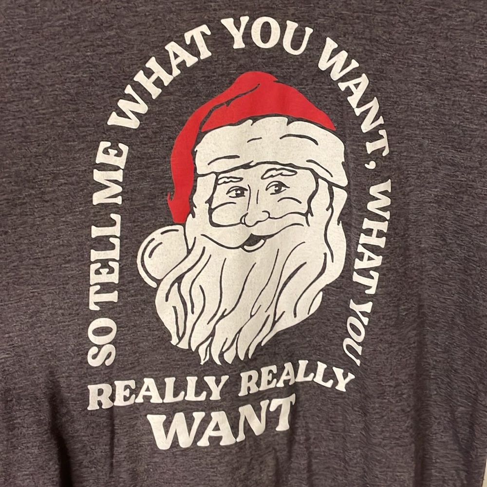 Tipsy elves t-shirt - Picture 3 of 4